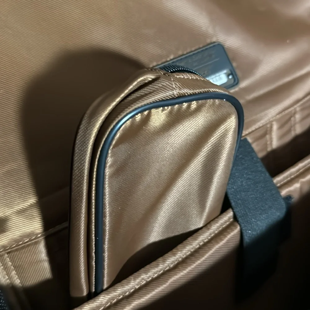 Tumi T-Tech Laptop Bag - Picture 16 of 16